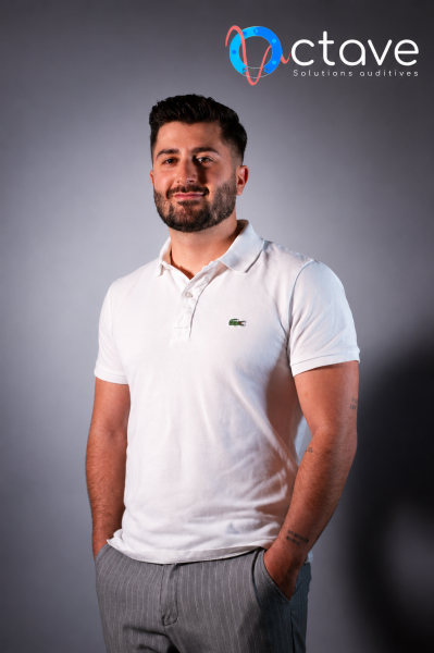 Eliott MARTINEZ audioprothésiste indépendant D.E. d'Octave Solutions Auditives